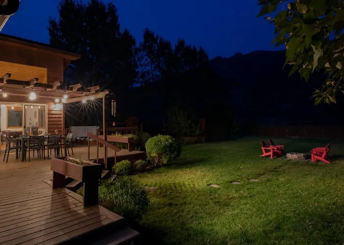 Highmark By Kabino Hot Tub Fire Pit Fully Fenced Backyard Wifi Holiday home